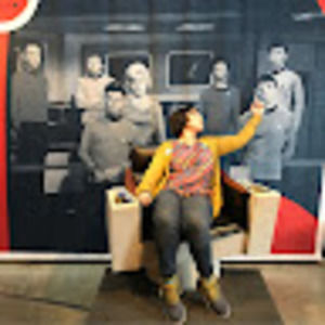 Meet your Posher, Tia